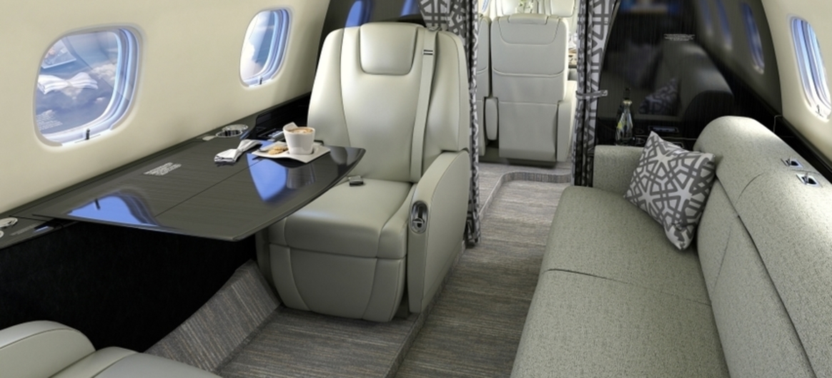 Embraer Legacy 650 Cabin Photo