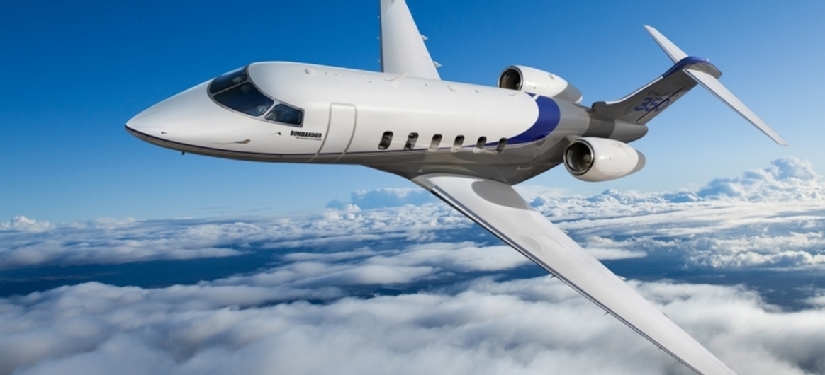 Bombardier Challenger 350 In Flight