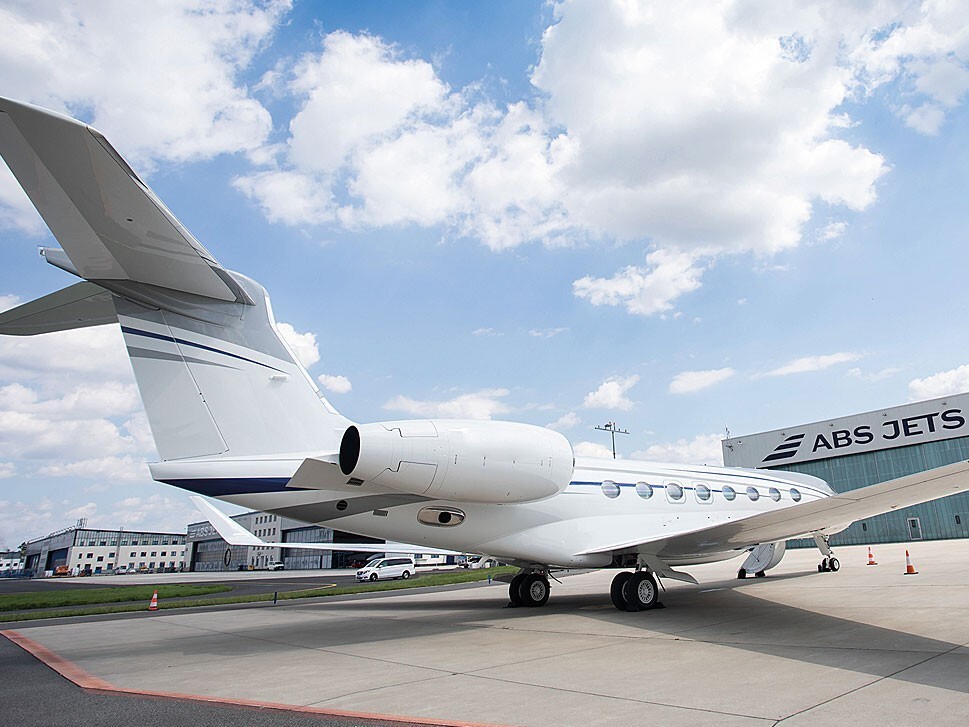 Select the best charter operator to look after your private jet